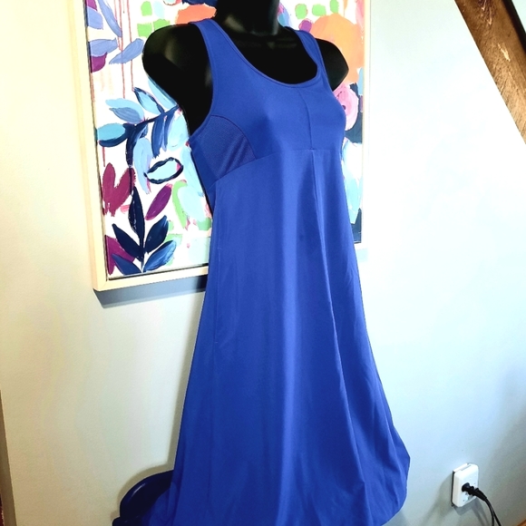 Columbia Omni-Wick Dress With Pockets - Picture 2 of 8